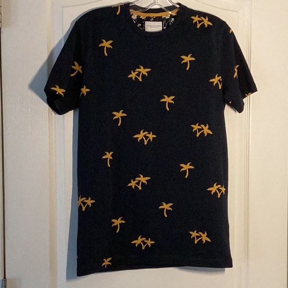 Men’s Navy Blue Shirt - Picture 1 of 2